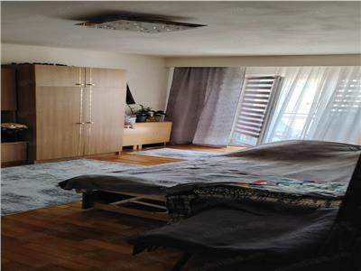 Apartament cu 3 camere de vânzare, Marasti